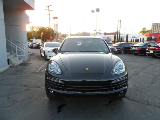 2012 Porsche Cayenne Base