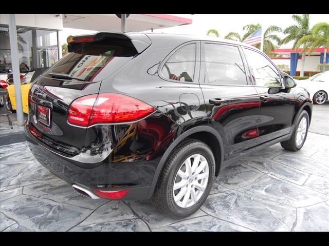 2013 Porsche Cayenne AWD 5dr Wgn I4 CVT