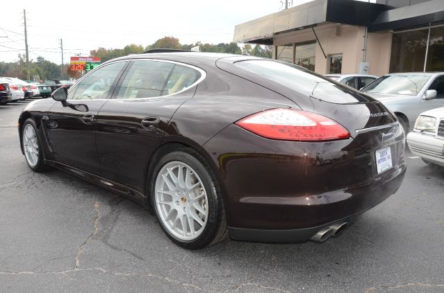 2010 Porsche Panamera XR