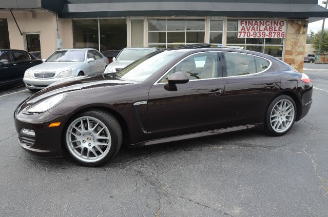 2010 Porsche Panamera XR