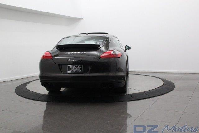 2010 Porsche Panamera XR