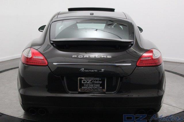 2010 Porsche Panamera XR