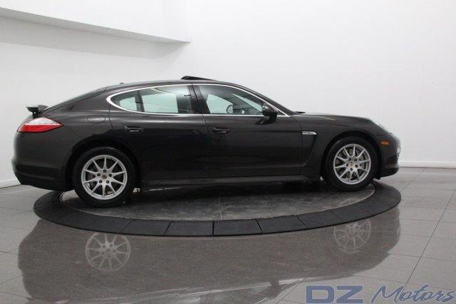 2010 Porsche Panamera XR