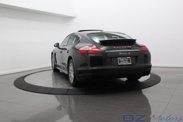 2010 Porsche Panamera XR