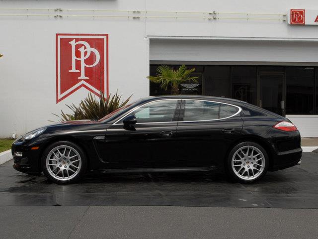 2011 Porsche Panamera XR