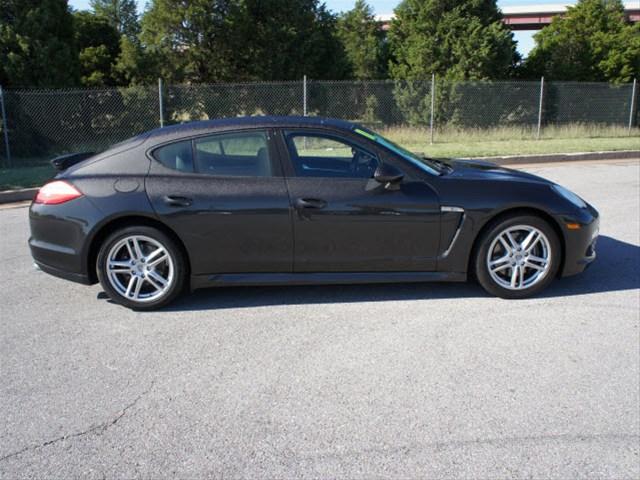 2011 Porsche Panamera Unknown