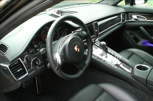 2011 Porsche Panamera Series 4