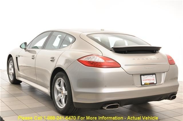 2012 Porsche Panamera 2007 Chevrolet LTZ