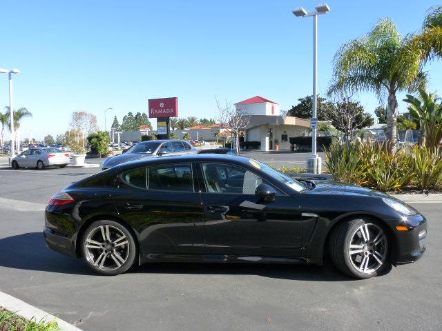 2012 Porsche Panamera 2007 Chevrolet LTZ