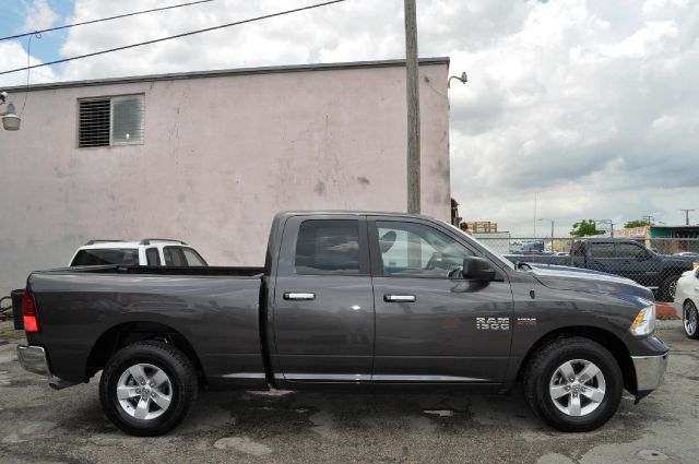 2014 RAM Ram Pickup 1500 XLT SC 4X4 SWB