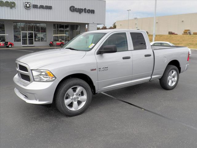 2014 RAM Ram Pickup 1500 Supercab SRW 4X