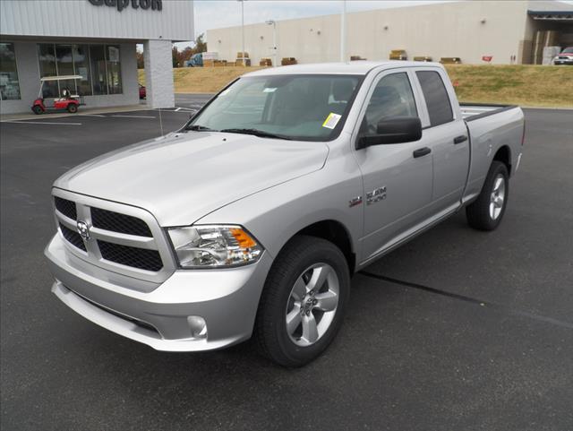 2014 RAM Ram Pickup 1500 Supercab SRW 4X