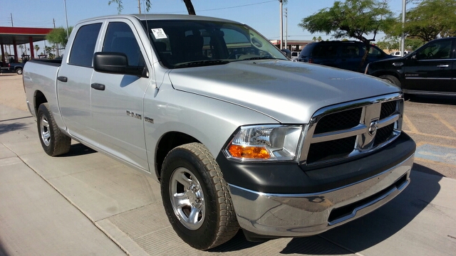 2010 RAM 1500 2WD Crew Cab 143.5