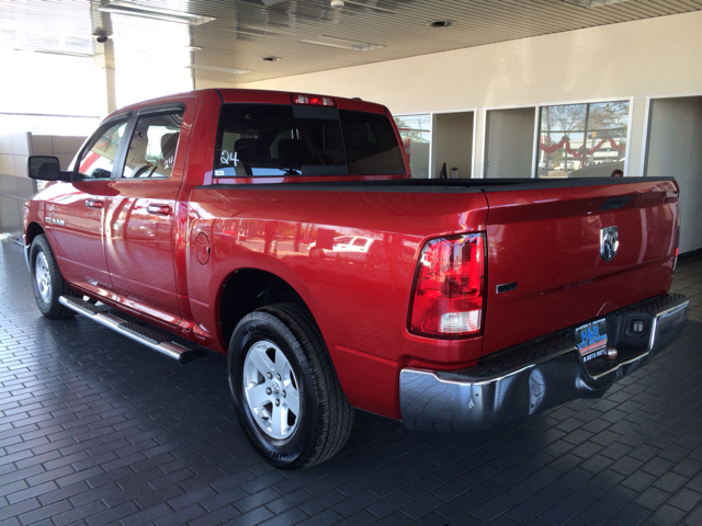 2010 RAM 1500 2WD Crew Cab 143.5