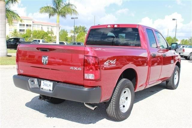 2013 RAM 1500 DUMP LIFT