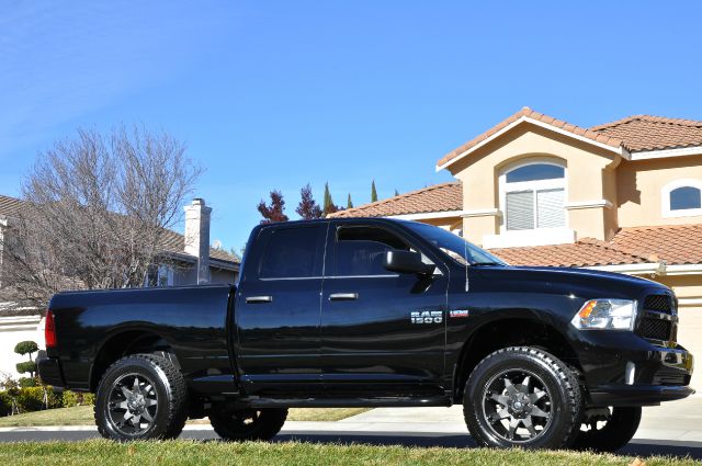 2013 RAM 1500 DX AWD