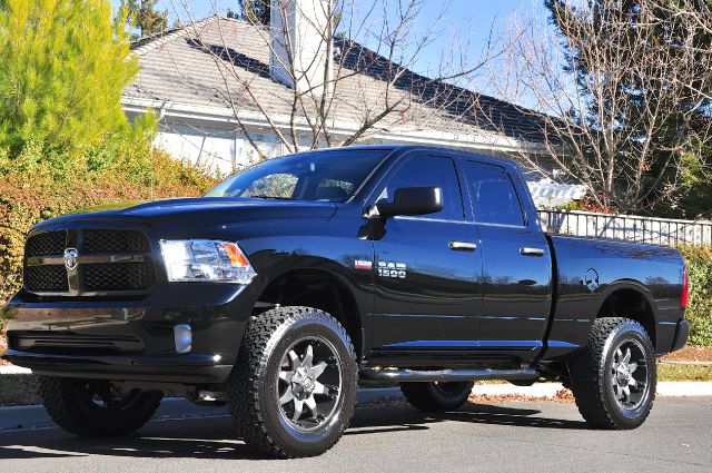 2013 RAM 1500 DX AWD