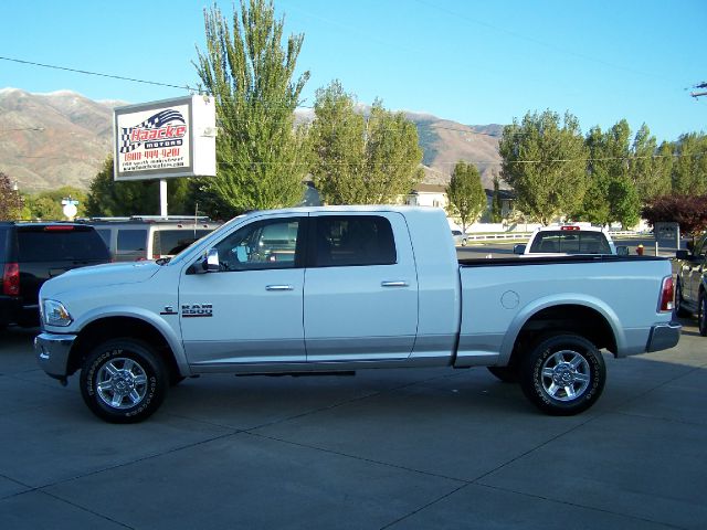 2013 RAM 2500 Ml350 With Navigation