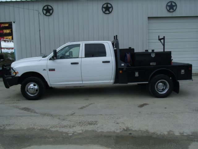 2012 RAM 3500 AWD, DVD, Navi, Rear Camera