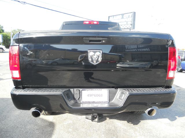 2012 RAM Ram Pickup 4dr LX 4WD Auto