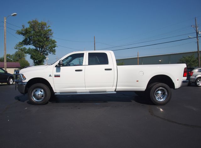 2012 RAM Ram Pickup 3.OL Premium Pkg.cold Wether Pkg.panorama ROOF LET