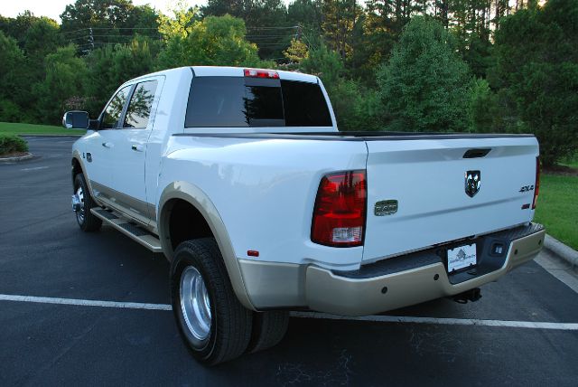 2012 RAM Ram Pickup 3.8 GLS