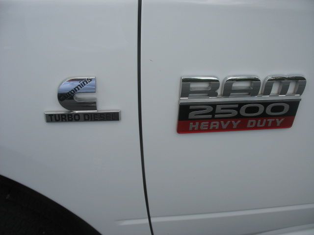 2012 RAM Ram Pickup 2.5i Cvt