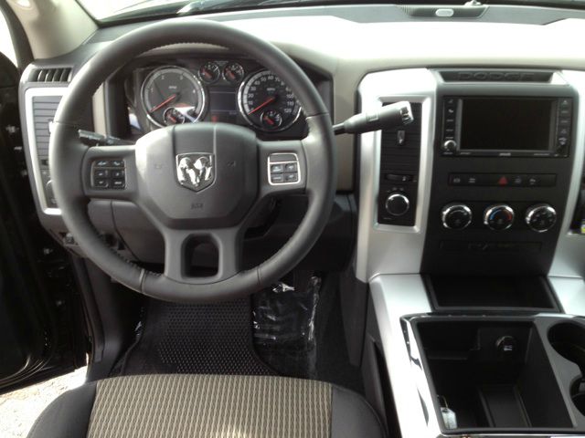 2012 RAM Ram Pickup Xe-v6 2X4