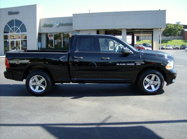 2012 RAM Ram Pickup 4dr LX 4WD Auto