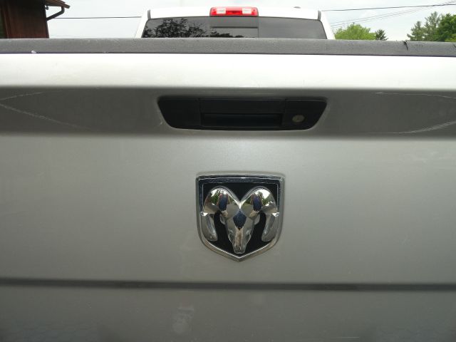 2012 RAM Ram Pickup 2.5i Cvt