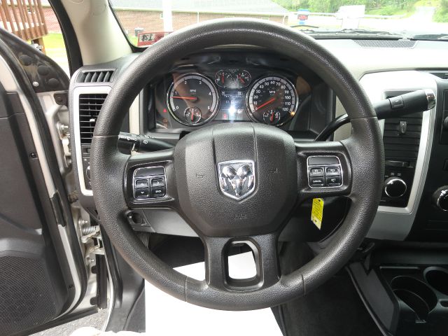 2012 RAM Ram Pickup 2.5i Cvt