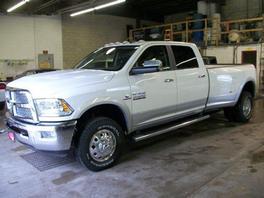 2013 RAM Ram Pickup AWD, DVD, Navi, Rear Camera