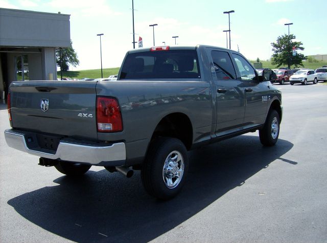 2013 RAM Ram Pickup S 7 Passenger