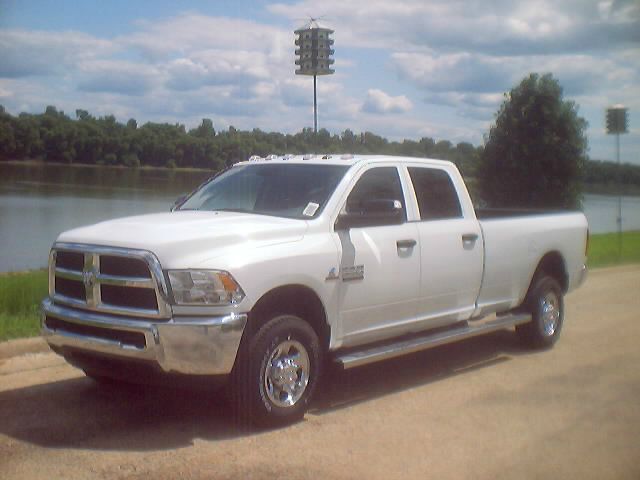 2013 RAM Ram Pickup Regular CAR W-T 2WD