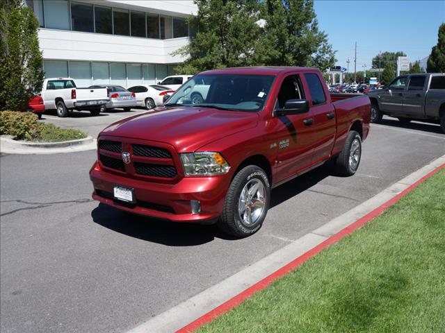 2013 RAM Ram Pickup 2dr 102 WB 4WD Value Manual