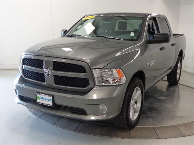 2013 RAM Ram Pickup 2dr 102 WB 4WD Value Manual