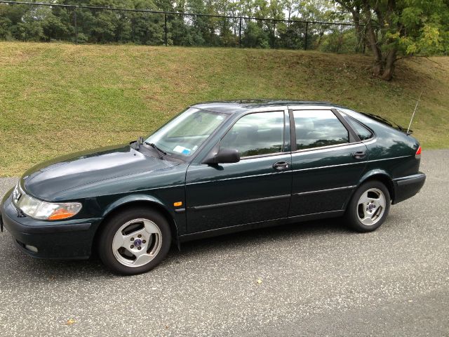 1999 Saab 9-3 4dr Sdn GLX V6 Auto