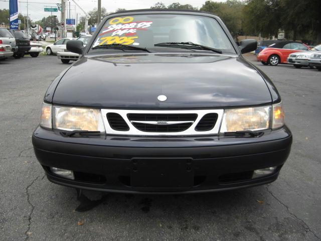 2000 Saab 9-3 Base