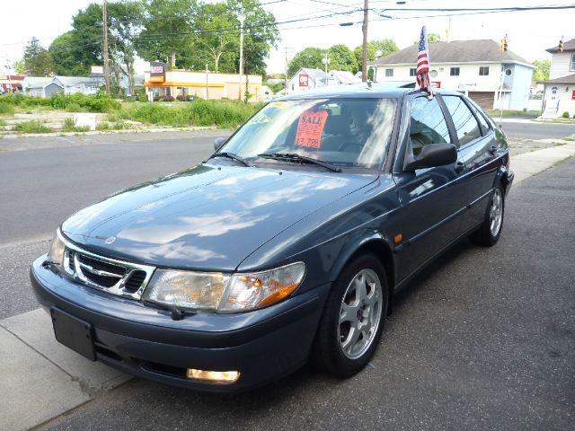 2000 Saab 9-3 4dr Sdn GLX V6 Auto