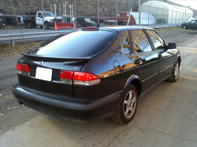 2001 Saab 9-3 Sedan Manual I Touring