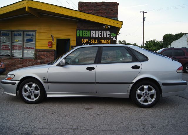 2001 Saab 9-3 G1500 Cargo