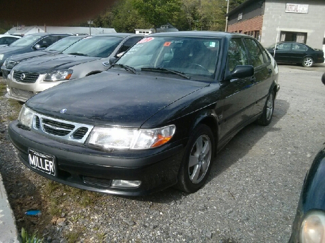 2002 Saab 9-3 G1500 Cargo