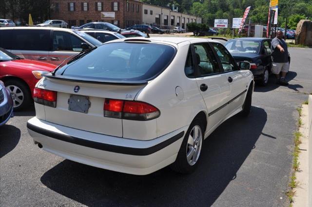 2002 Saab 9-3 XLT Supercrew Short