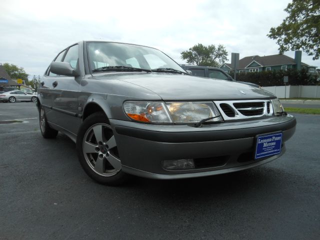 2002 Saab 9-3 G1500 Cargo