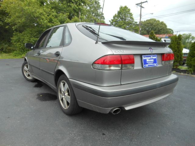 2002 Saab 9-3 G1500 Cargo