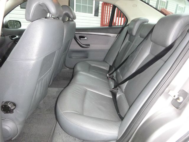 2003 Saab 9-3 LTZ Sunroof