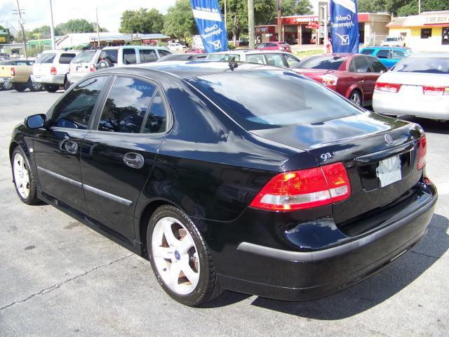 2003 Saab 9-3 Graduate