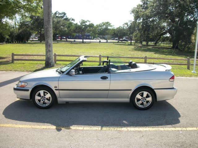 2003 Saab 9-3 Convertible