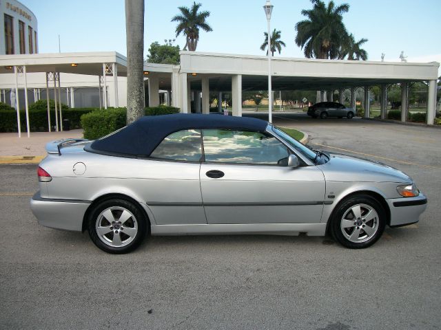 2003 Saab 9-3 Convertible