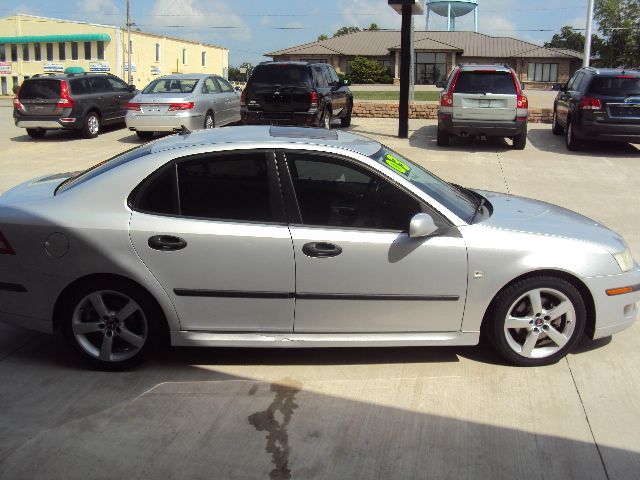 2003 Saab 9-3 Graduate